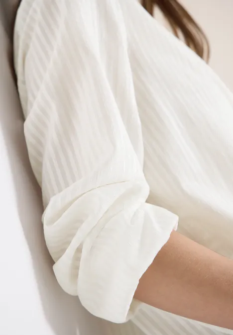 Bluse mit Hemdkragen und Streifen vanilla white