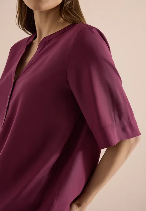 Bluse mit Split Neck und Elastiksaum sweet grape red