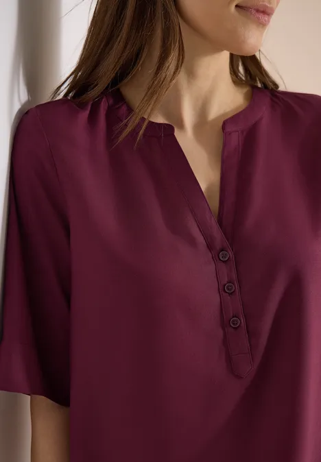 Bluse mit Split Neck und Elastiksaum sweet grape red
