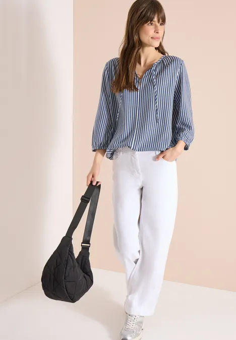 3/4 mouw blouse met gestreept patroon sporty denim blue 3/4 mouw blouse met gestreept patroon sporty denim blue