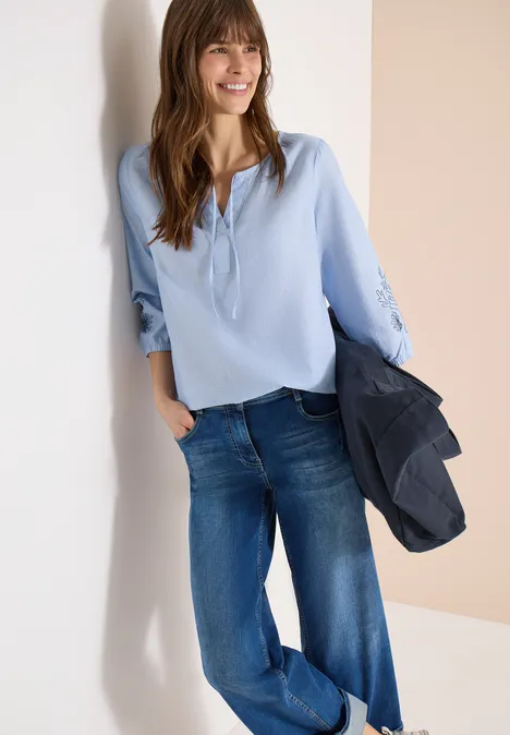 3/4 mouw blouse met borduursel blouse blue