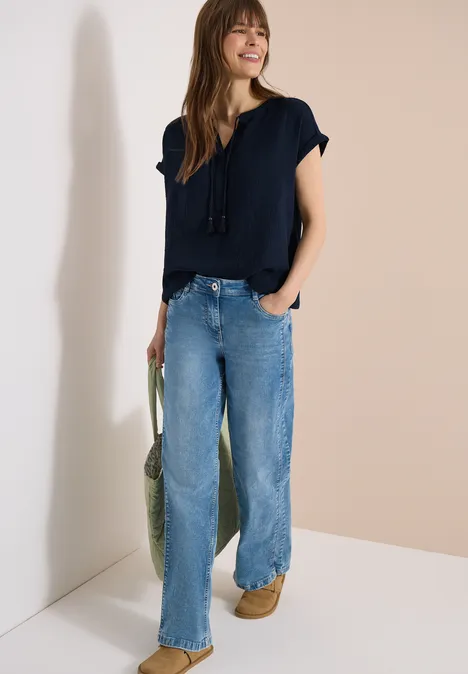 Bluse mit Split Neck aus Musselinstoff universal blue
