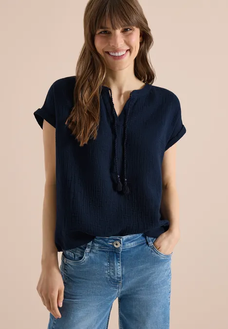 Bluse mit Split Neck aus Musselinstoff universal blue