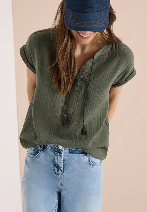Bluse mit Split Neck aus Musselinstoff khaki