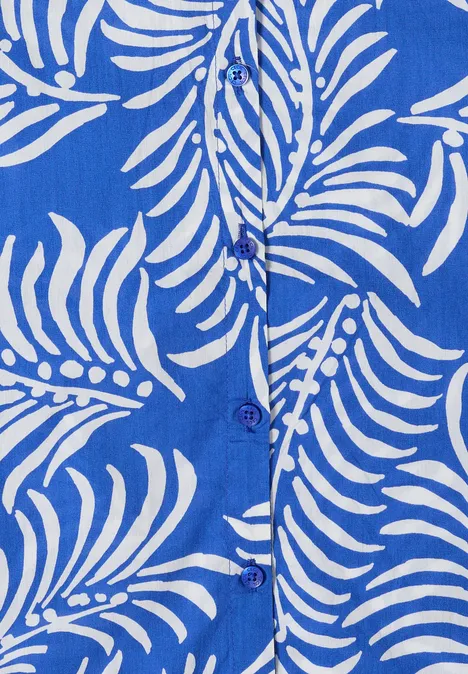 Kurzarm Hemdbluse mit Print surf blue Blaues Gewebe mit weißem Blattmuster und Knöpfen