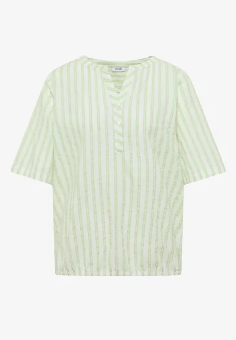 Halbarm Bluse mit Split Neck und Streifen raw matcha lime Hellgrün-weiß gestreiftes, locker geschnittenes Kurzarmshirt mit V-Ausschnitt und Knopfleiste.
