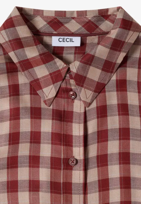 Rotes und beiges kariertes Hemd mit Label 'CECIL' im Kragenbereich.