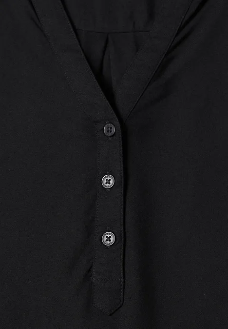 Schwarzes V-Ausschnitt-Shirt mit drei Knöpfen