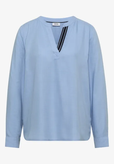 Langarm Tunika mit Split Neck und Tape blouse blue melange Hellblaue Langarmbluse mit V-Ausschnitt und dezenten schwarzen Streifen am Kragen.