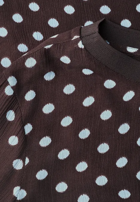 Braunes Shirt mit hellblauen Punkten