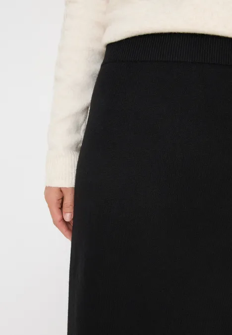 Rok met gestructureerde details Black