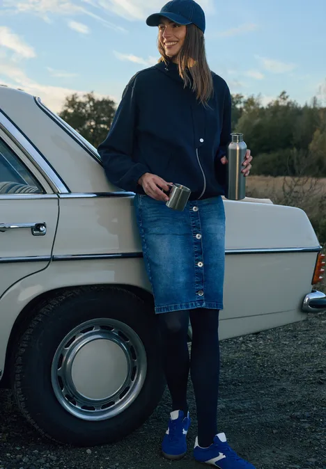 Rock mit Knopfleiste mid blue wash Rock mit Knopfleiste mid blue wash