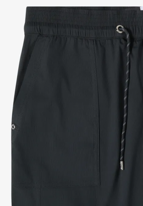 Knielanger Jogg Skirt mit feinen Streifen palm breeze green Schwarze Hose mit elastischem Bund und Kordelzug, zwei seitlichen Taschen