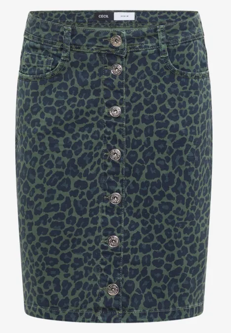 Jupe en jean vert foncé à motif léopard olive avec boutonnière apparente sur toute la longueur.