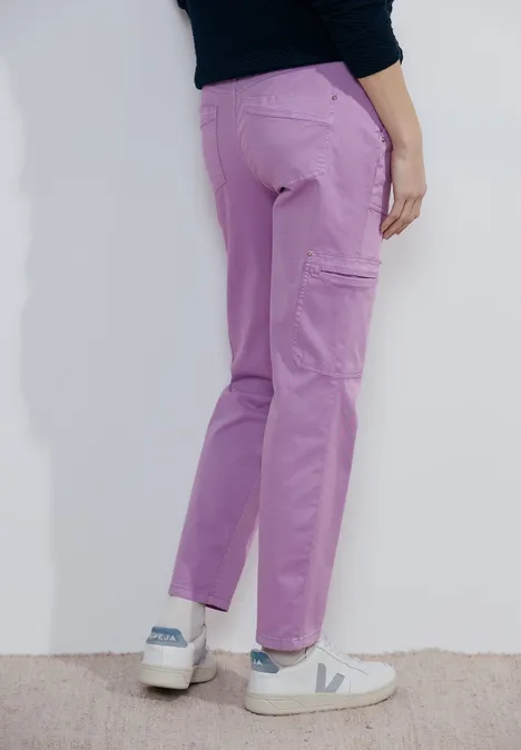 Casual Fit Cargohose sporty lilac
