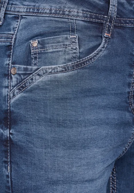 Bootcut Leg Jeans mid blue wash