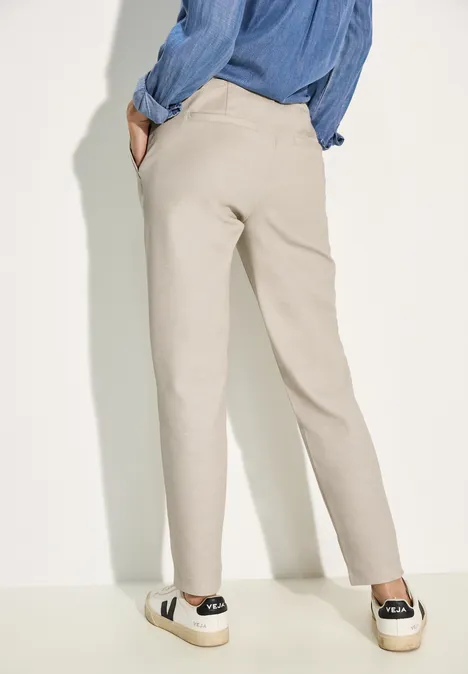 Pantalon en coupe casual boulder beige