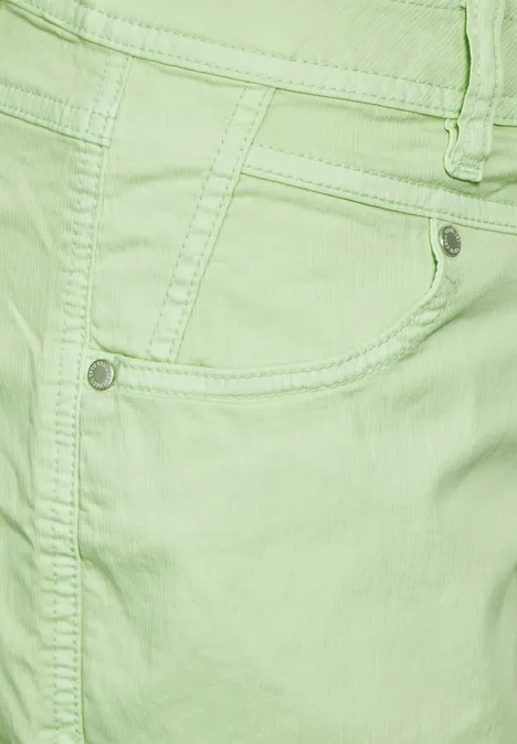 Shorts mit Strukturstreifen matcha lime