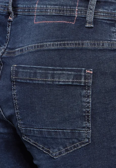 Jeans im Slim Fit mid blue wash