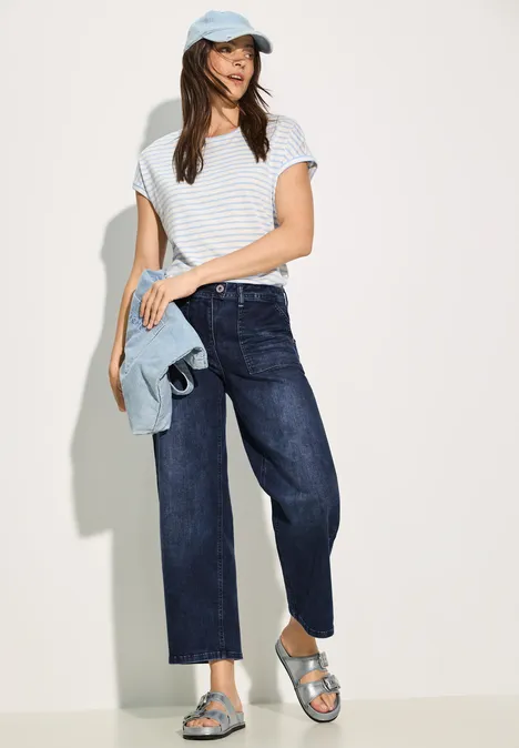Jeans im Loose Fit mid blue wash