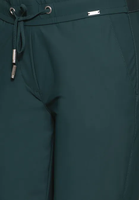 Hose im Casual Fit fir green