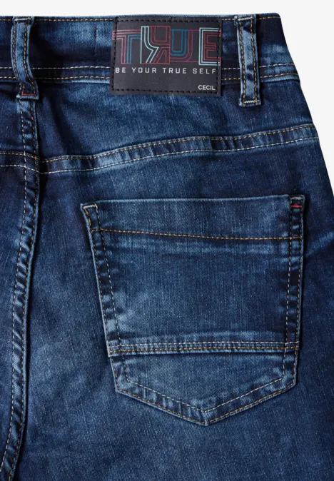 Jeans im Slim Fit mid blue wash