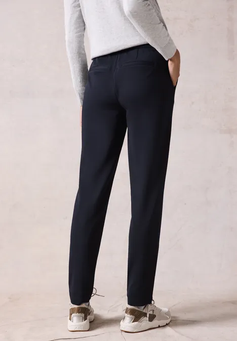 Hose im Casual Fit universal blue