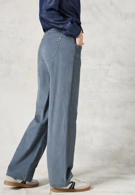 Cordhose im Loose Fit dove blue