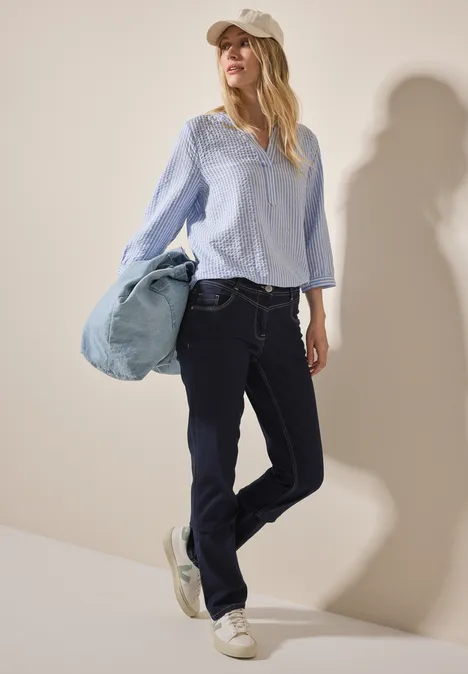 Straight Leg Jeans rinsed wash