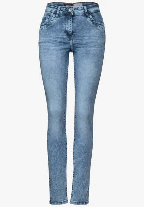 Jeans im Slim Fit light blue wash