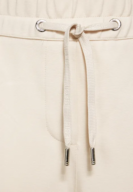 Straight Leg Hose pearl beige