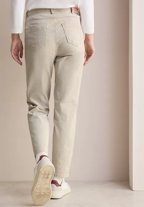 Gestreifte Casual Fit Jeans pearl beige