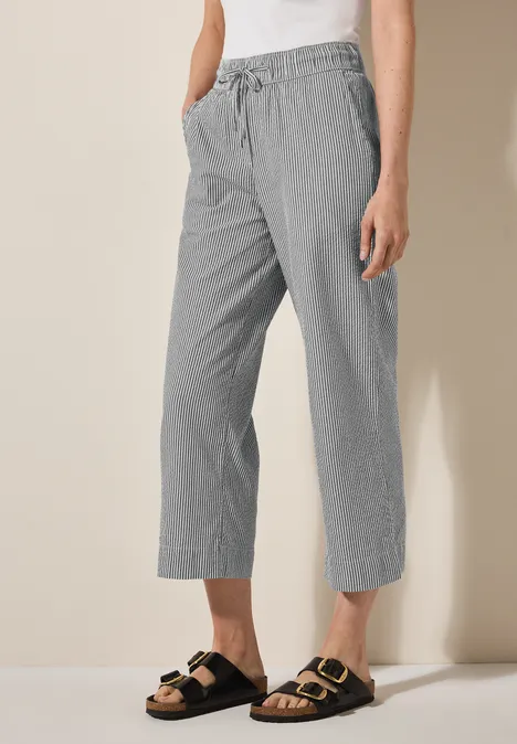 Gestreifte Seersucker Hose balmy khaki