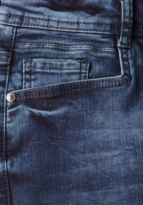 Jeans mit Turn-Up Detail dark blue random wash