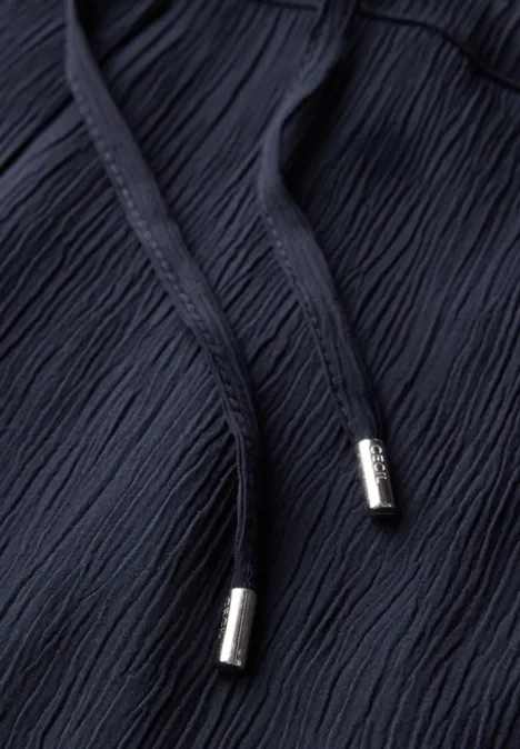 Shorts mit Struktur universal blue