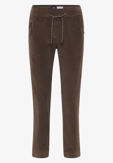 Cordhose im Causal Fit misty taupe