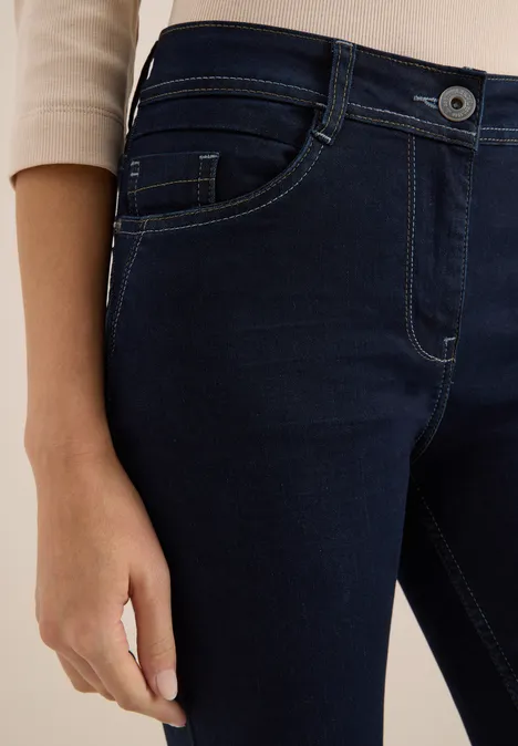 Straight Leg Jeans rinsed wash