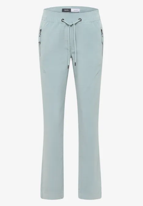 Cordhose im Causal Fit light mint blue