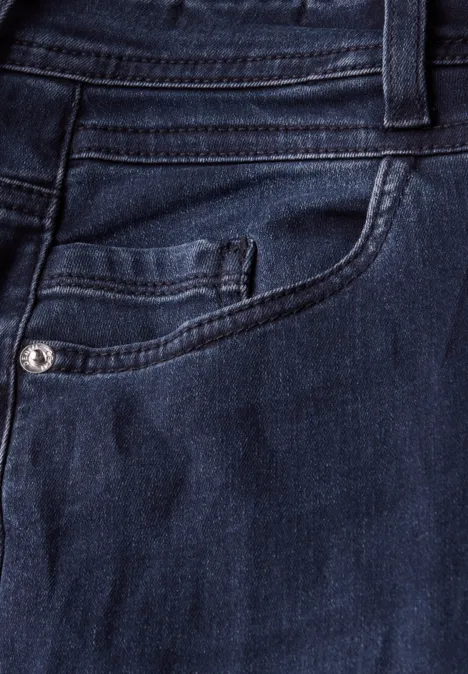 Straight Leg Jeans blue black random wash