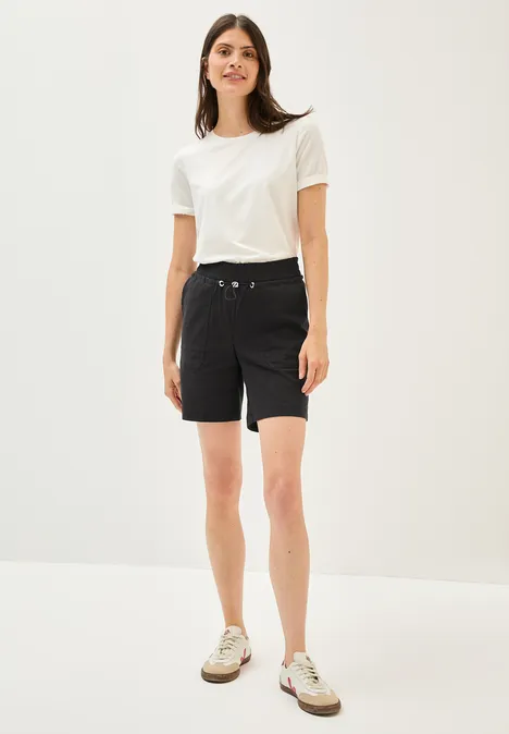 Shorts im Loose Fit Black