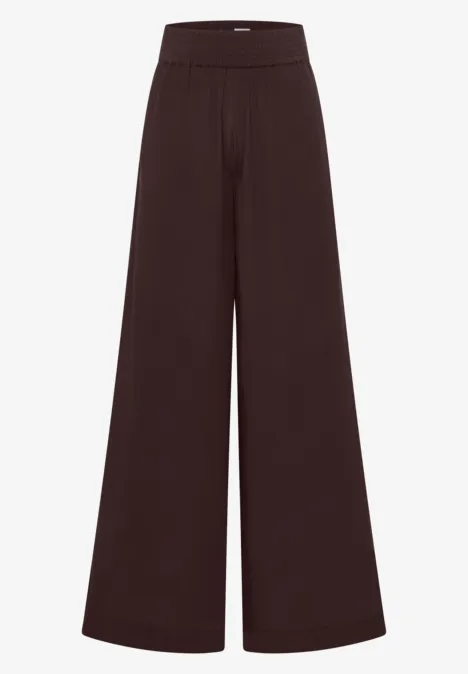 High Waist Wide Leg Hose im Loose Fit brown cacao Dunkelbraune, weit geschnittene Damenhose mit hohem Bund.