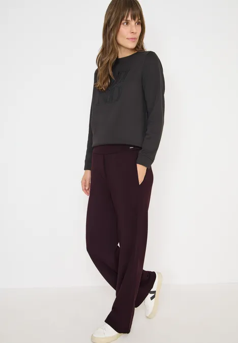 Softe Hose mit Gallostreifen eggplant red