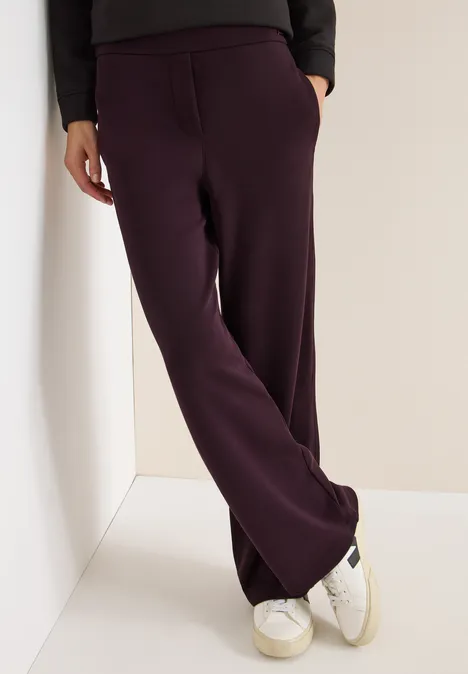 Softe Hose mit Gallostreifen eggplant red