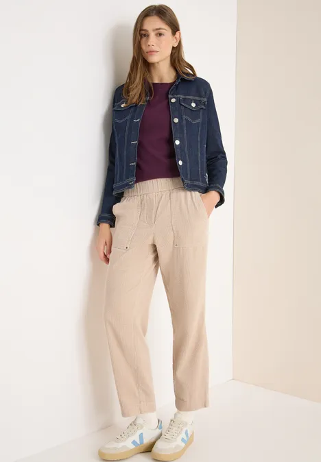 Sportive Loose Fit Cordhose oat milk beige