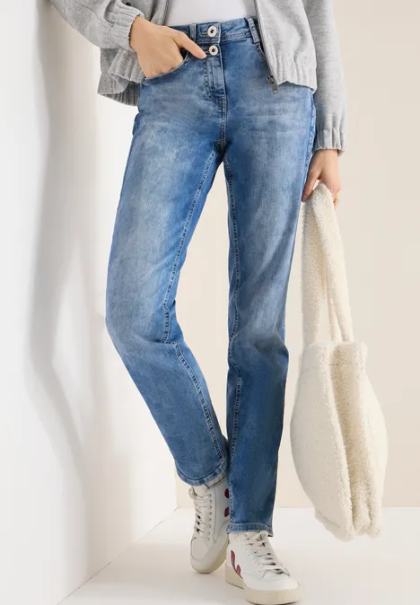 Straight Leg Jeans light blue washed Straight Leg Jeans light blue washed