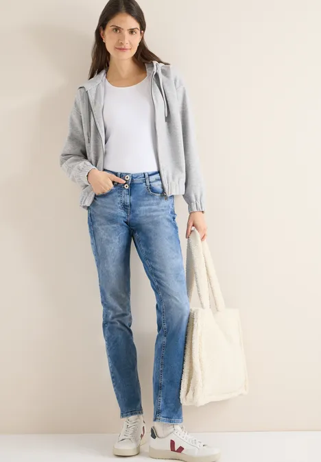 Straight Leg Jeans light blue washed Straight Leg Jeans light blue washed