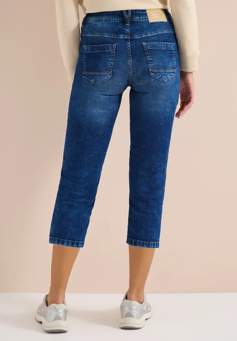 3/4 Slim Leg Jeans im Casual Fit mid blue used wash 3/4 Slim Leg Jeans im Casual Fit mid blue used wash
