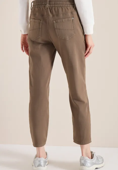 Mid Waist Slim Leg Hose im Loose Fit coffee taupe