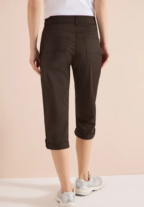 Mid Waist Casual Fit Hose mit Turn Up brown cacao
