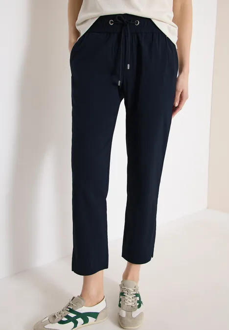 Mid Waist Slim Leg Hose im Casual Fit universal blue Mid Waist Slim Leg Hose im Casual Fit universal blue